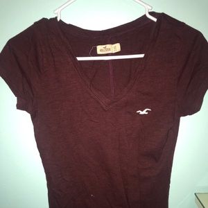 V neck maroon t shirt